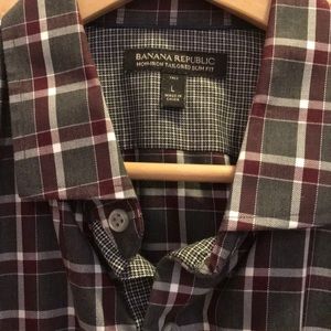 Banana Republic L Tall plaid button down shirt